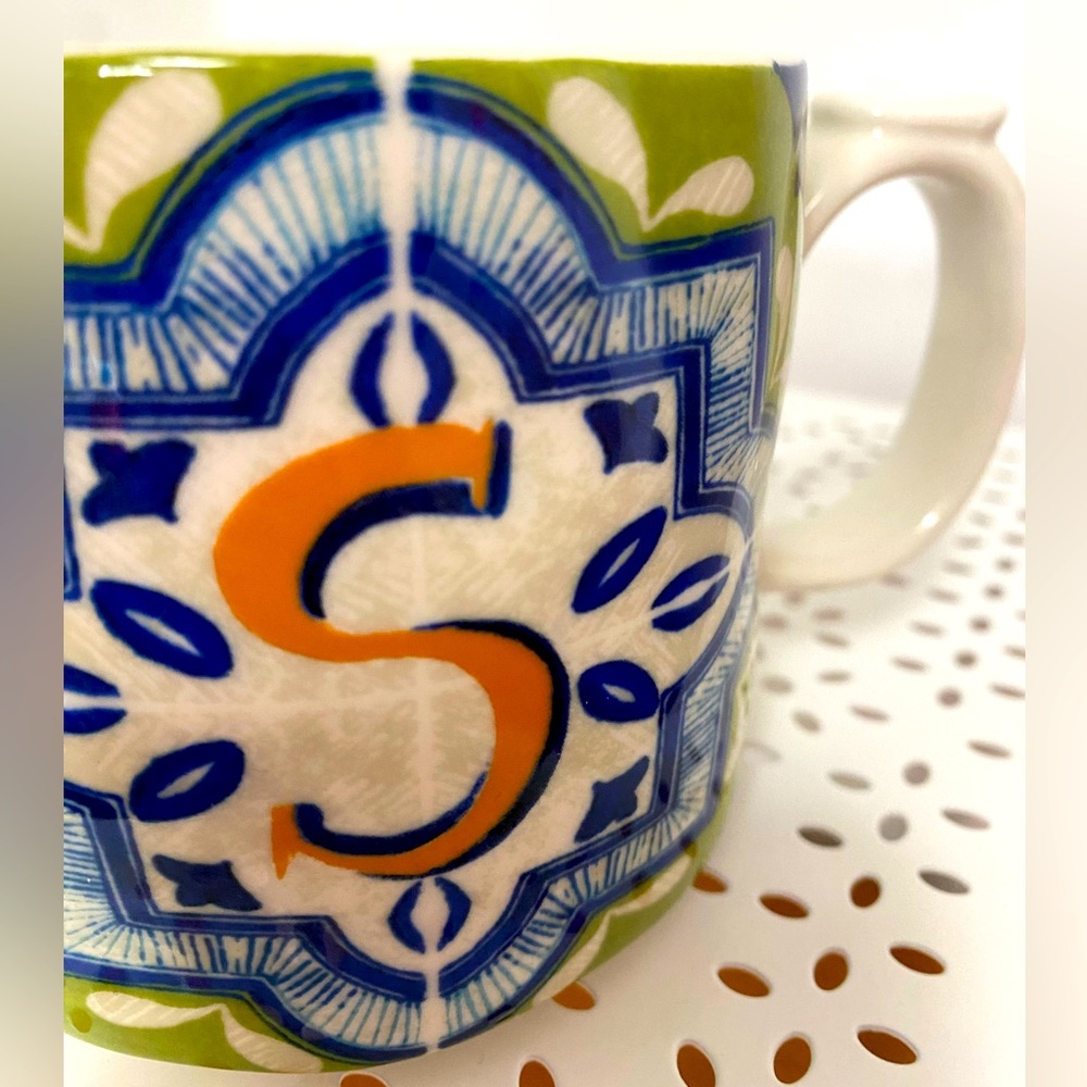 Anthropologie monogram S mug